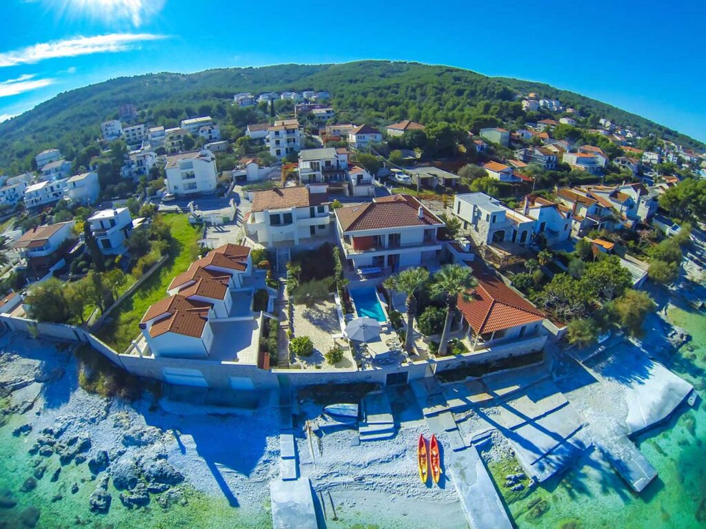 Palm-Tree-Villa,-Slatine,-Ciovo,-Trogir,-Split-Riviera-(18)---Copy