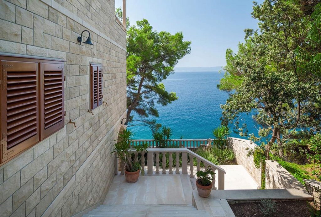 Villa Oceanfront, Sumartin Bay, Brac Island (33)