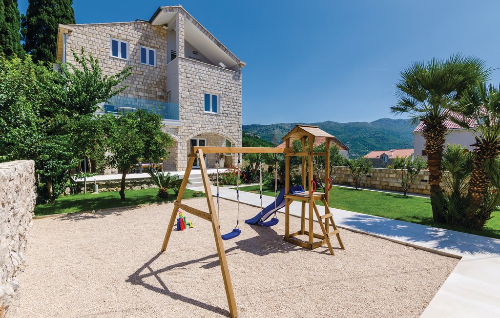 Villa Zaton, Zaton Bay, Dubrovnik Riviera (23)