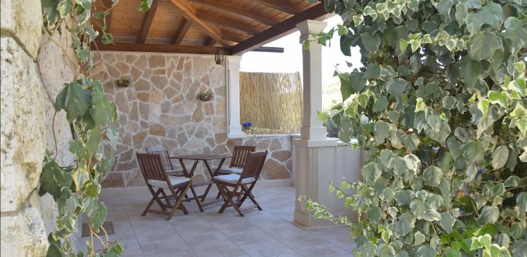 Villa Sinatra, Sumartin, brac Island 22