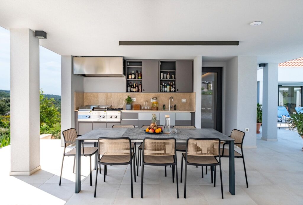 Villa-Lucia,-Skrip,-Brac-Island-(13)