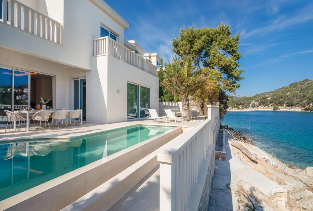 Villa More, Sumartin Bay, Brac Island (24)